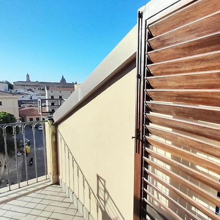 Terrace With View Attic In Old Town Ballarhome ปาแลร์โม ภายนอก รูปภาพ